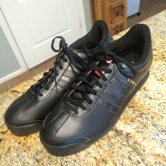 Adidas Samoa Size 10 Black Walking Running FV4991 - Picture 4 of 12